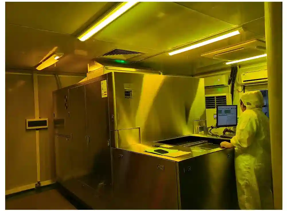 Sala de aplicação e imagem direta de máscara de solda LPI para PCB